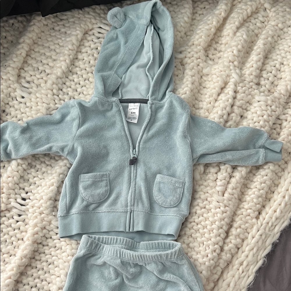 Carter's Soft Blue Baby sweatsuit